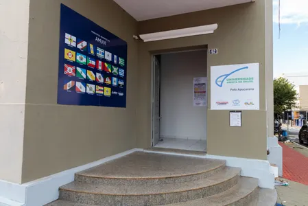 Curso é ofertado na modalidade a distância, em parceria com o polo de Apucarana da Universidade Aberta do Brasil