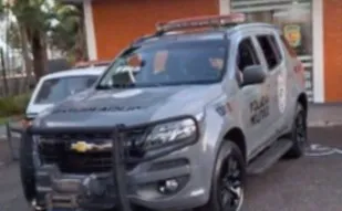 De acordo com o cabo Pacheco, da Rocam do 10º Batalhão de Polícia Militar (10º BPM), a equipe visualizou o suspeito dentro de uma fábrica têxtil