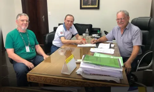 Ditão Pupio discute retomada de obras