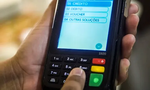 Entenda o golpe que fez idoso perder R$ 1,1 mil ao comprar furadeira