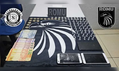 Jovem tenta dar descarga em cocaína, mas é preso pela GM de Arapongas