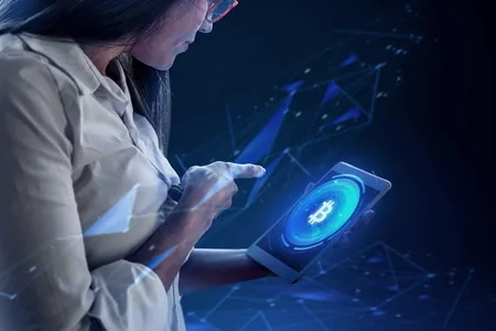 Essa estrutura garante que os dados não possam ser modificados sem o consenso da rede