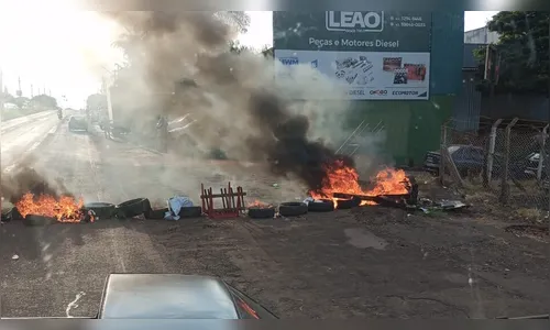Manifestantes protestam em Londrina após morte de jovens pela PM