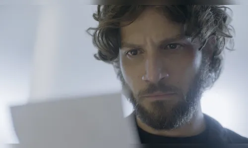 Mavi descobre segredo sobre Gavião nesta terça-feira em Mania de Você