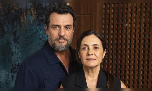 Molina (Rodrigo Lombardi) e Mércia (Adriana Esteves).
