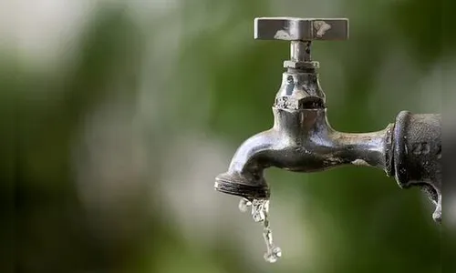 Moradores de Apucarana sofrem com falta de água durante ondas de calor
