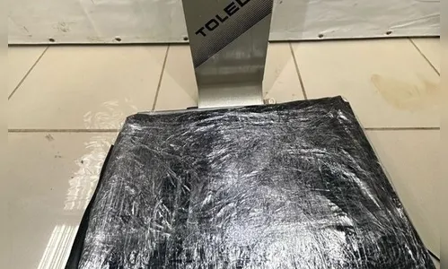 Passageiro é preso com 3,5kg de cocaína em aeroporto do Paraná