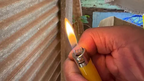 O incêndio ocorreu na madrugada desta quinta=feira