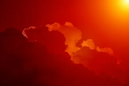 O sol brilha forte em todos os setores do Estado