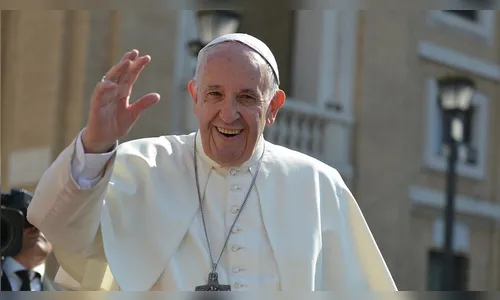 Papa tem piora repentina do quadro respiratório, diz Vaticano