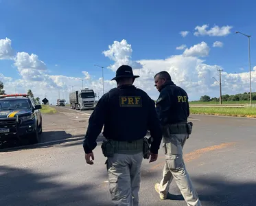 Polícia Rodoviária Federal na BR-369 em Arapongas