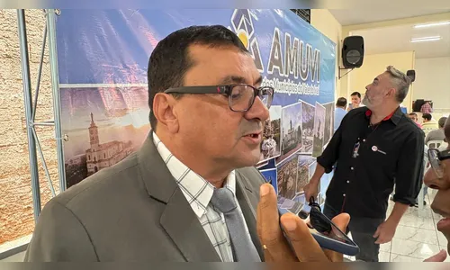A
Coluna da Tribuna: ponte em Godoy Moreira