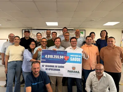 Reunião de secretários de saúde e equipe da 16ª RS