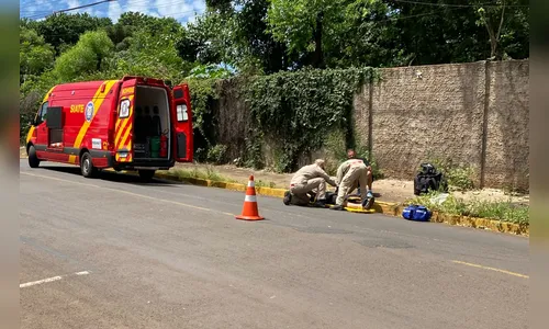 Acidente deixa motociclista de 23 anos ferido em Apucarana