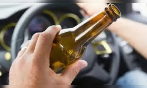 PM prende motorista bêbado que fugiu de grave acidente em Apucarana
