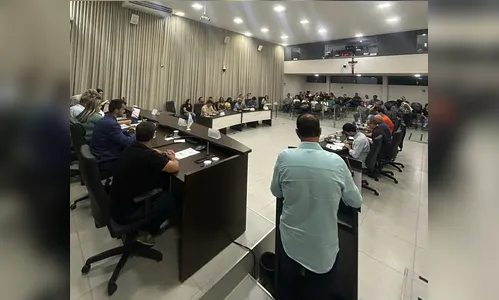 Câmara vota nesta sexta projeto que reajusta salários dos servidores