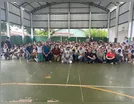 Prefeitura de Cambira distribui chocolates em clima de Páscoa
