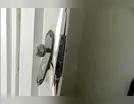 Morador tem casa invadida e é agredido após negar carona para autor