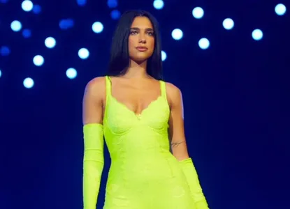 A cantora Dua Lipa anunciou que fará duas apresentações no Brasil ainda neste ano