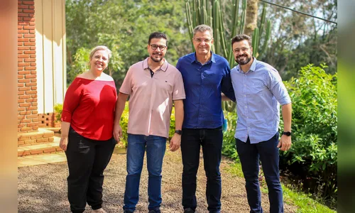 Deputado Arilson entrega picape para projeto social em Apucarana