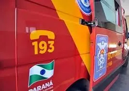 A mulher sofreu uma contusão na perna direita e foi socorrida pelo Corpo de Bombeiros