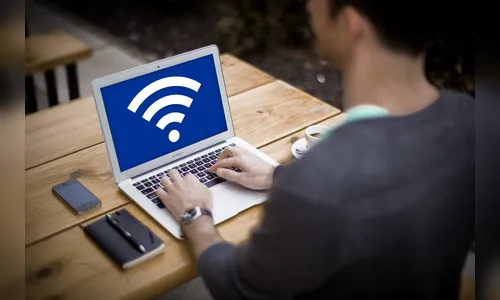 Por que sua internet fica lenta? Veja causas comuns e como resolver