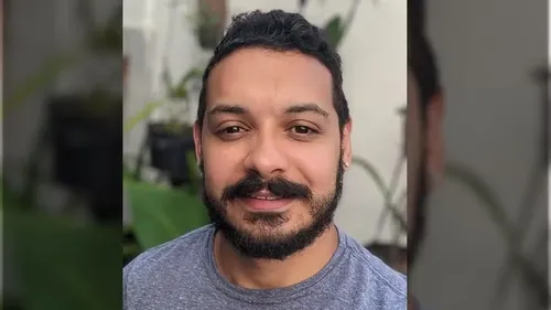 A vítima foi identificada como Luís Lourenço, 35 anos. Ele trabalhava em uma empresa de materiais elétricos.