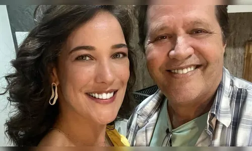 Atriz famosa do PR comenta diferença de idade com o noivo: 