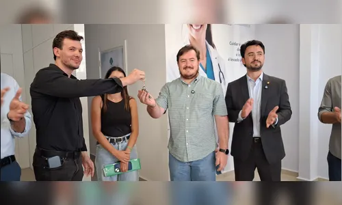 Obras do Hospital de Apucarana são entregues à prefeitura