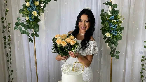 Bruna Cavellari oficializou a união em janeiro deste ano