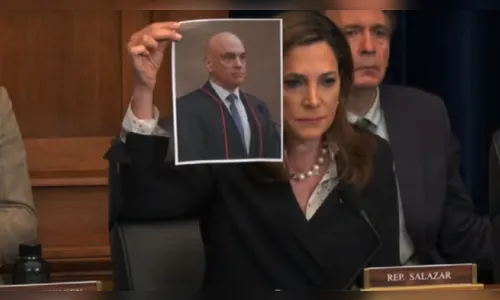 Deputados querem barrar entrada de Alexandre de Moraes nos EUA