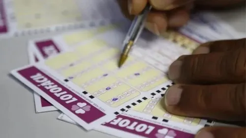 Cinco apostas acertaram as 15 dezenas sorteadas sábado (30)