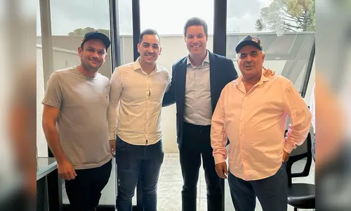 Prefeito de Kaloré discute projetos para município em Curitiba