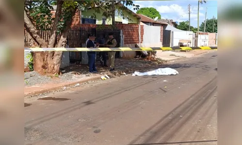 Briga de mulheres na saída de bar termina com uma delas morta a facadas
