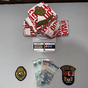 Dois suspeitos tambem foram presos
