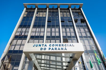 Esses são os tempos calculados no mês de março, de acordo com o relatório da Junta Comercial do Paraná (Jucepar)