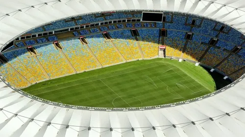 Flamengo empata sem gols com o Vasco e se isola na liderança