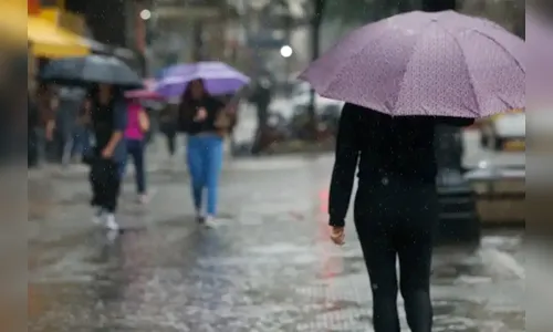 Frente fria provoca temporais em SC, no PR, em MS e em SP