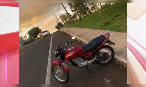 Aluno estaciona motocicleta em frente a colégio e é vítima de furto