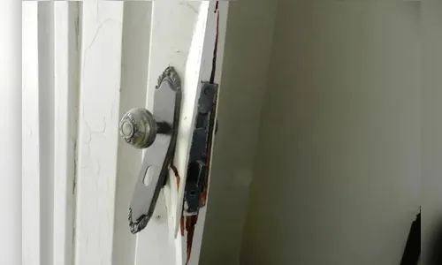 Morador tem casa invadida e é agredido após negar carona para autor