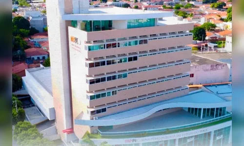 Ministério Público divulga concurso com salários de até R$ 8 mil