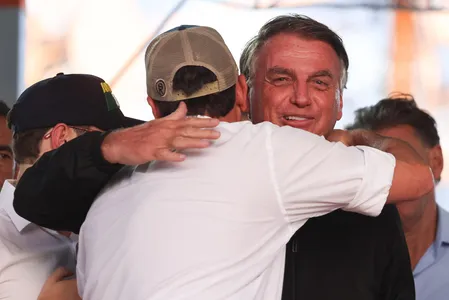 Jair Bolsonaro esteve na ExpoLondrina nesta sexta-feira