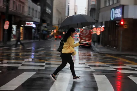 Maior volume de chuva está concentrado no Centro-Sul, Leste e Litoral do Estado