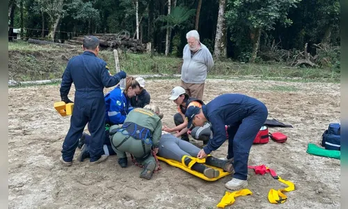 Mulher sofre fraturas após queda de cavalo no Paraná