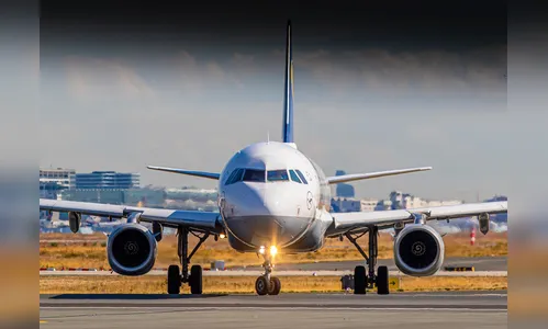 Operadora de caixa furta patrões e usa dinheiro para ir à Europa