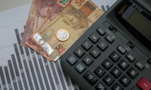 Na comparação interanual, houve melhora nas contas públicas também em razão da melhora nas contas do Governo Central