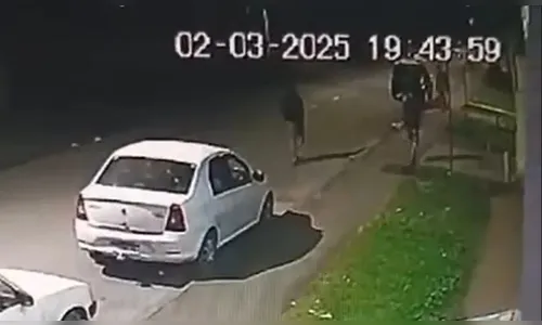 Vídeo mostra adolescente sendo executado a tiros no PR; veja