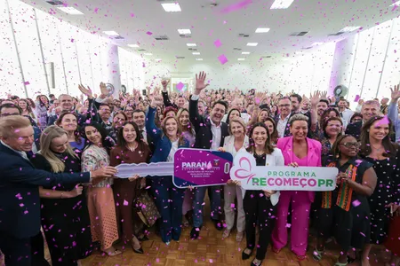 O governador Carlos Massa Ratinho Junior  participa do evento Encontro Estadual Cuida Mais Paraná, no Palacio Iguacu, em Curitiba nesta segunda-feira (31).