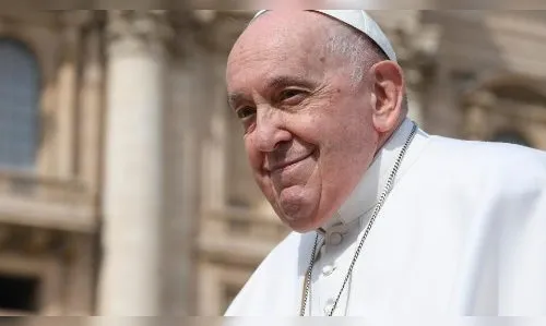 Papa Francisco surpreende médicos com sua recuperação