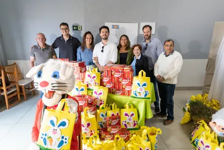 Pensando na inclusão de todos os estudantes, a Autarquia de Educação também adquiriu barras de alfarroba e de chocolate com formulações especiais, isentas de fenilalanina, açúcar e leite